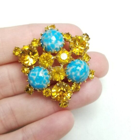Vintage Blue and Yellow / Orange Rhinestone Cluster Brooch, Prong Set, Estate - Picture 5 of 6
